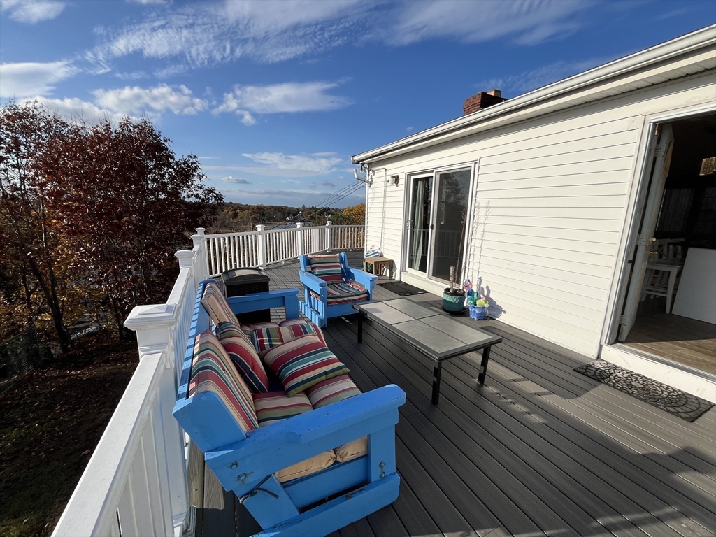 4 Reservoir Road, Unit B Gloucester, MA 01930 - Photo 10 of 27