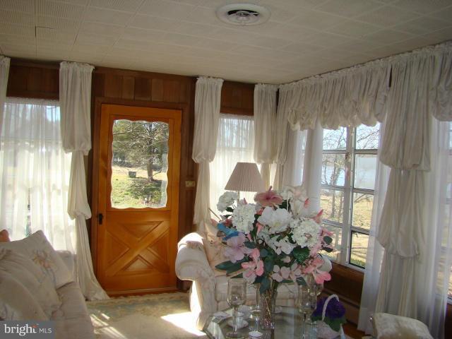 120 Deep Shore Road Denton, MD 21629 - Photo 12 of 22 Interior (General)