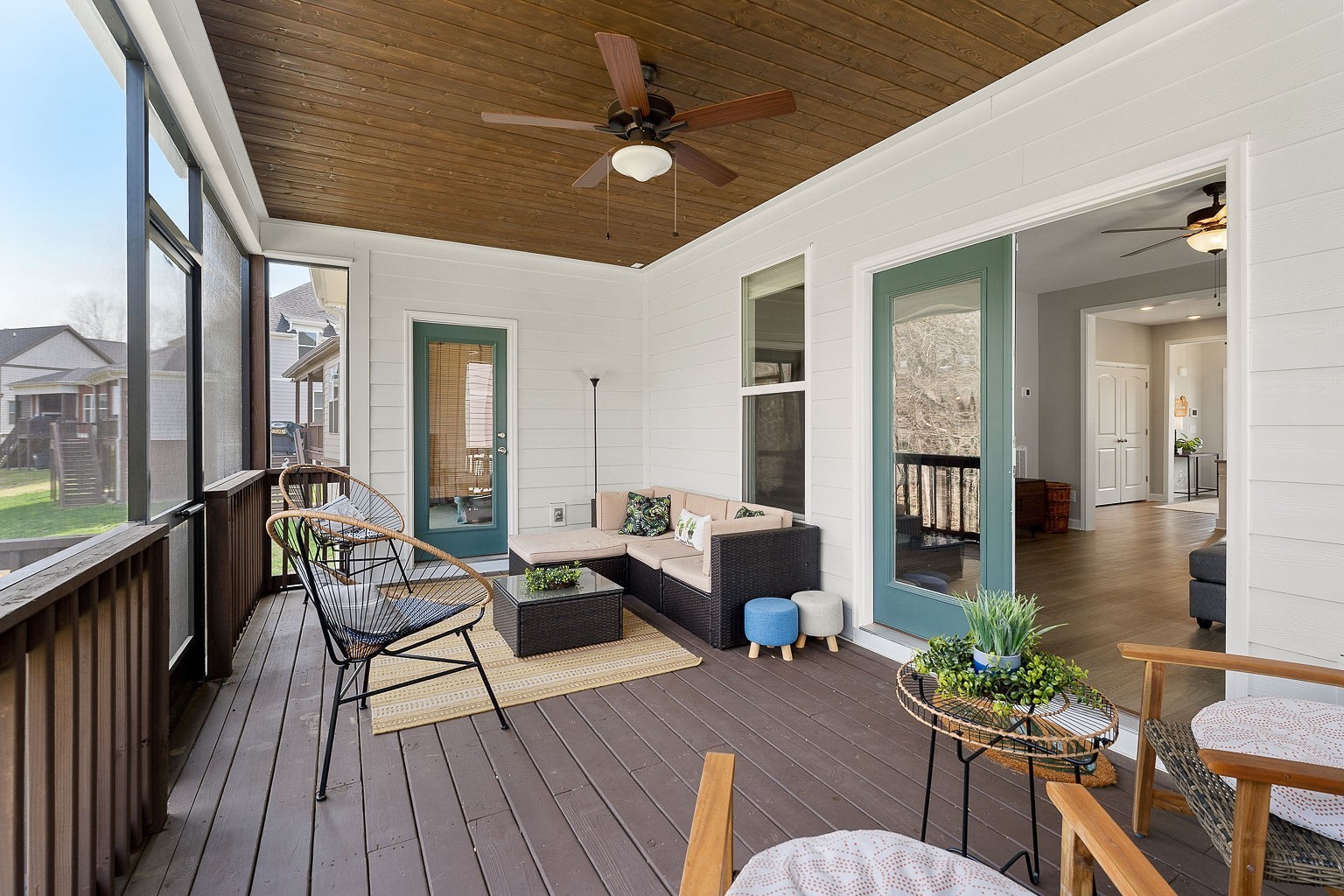 324 Evans Drive Tullahoma, TN 37388 - Photo 25 of 53 a balcony with furniture and wooden floor