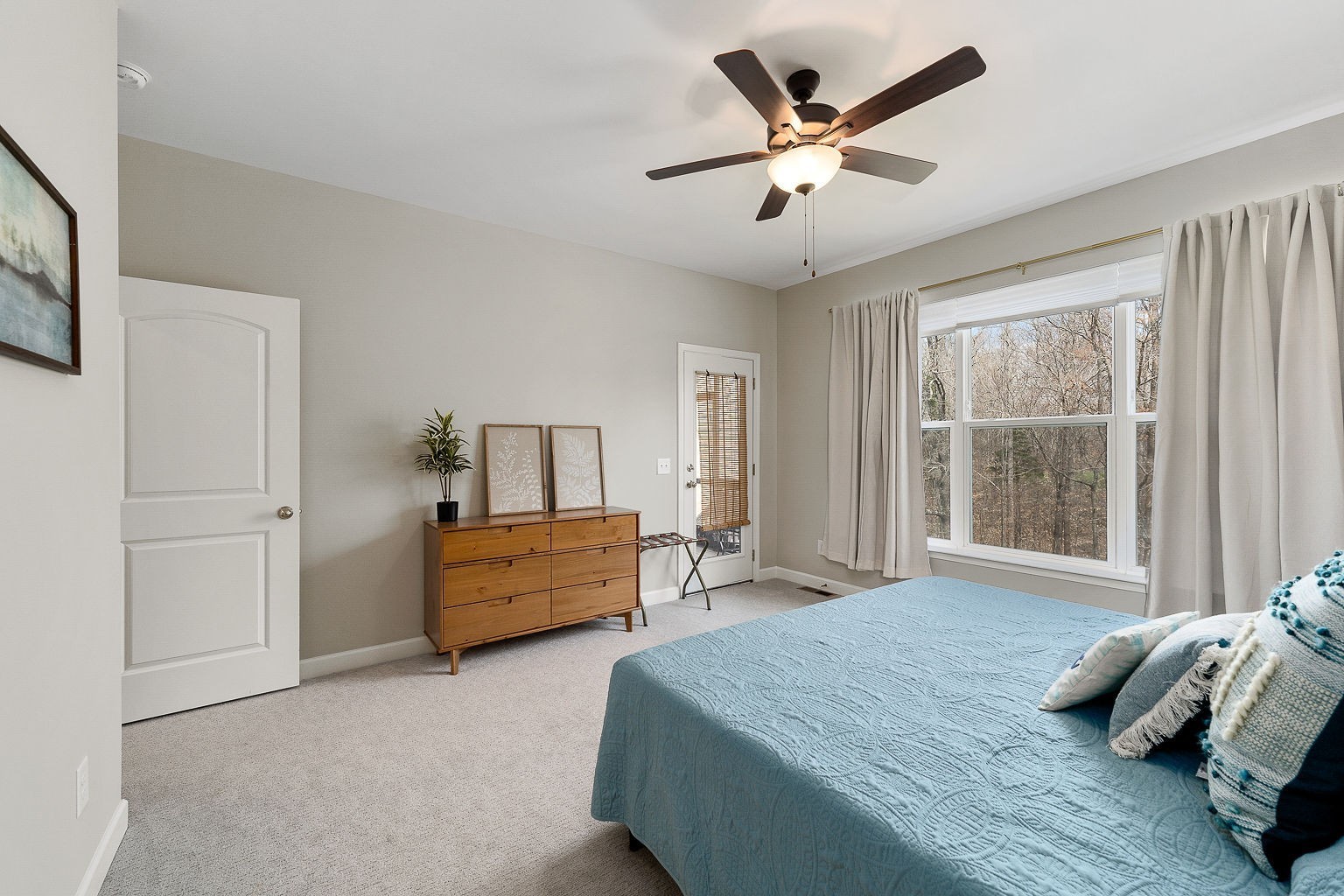324 Evans Drive Tullahoma, TN 37388 - Photo 27 of 53 a bedroom with a bed and a large window