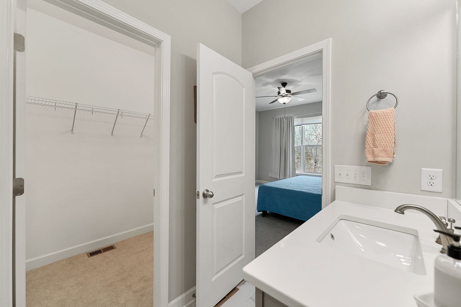 324 Evans Drive Tullahoma, TN 37388 - Photo 30 of 53 a bathroom with a sink a toilet and shower