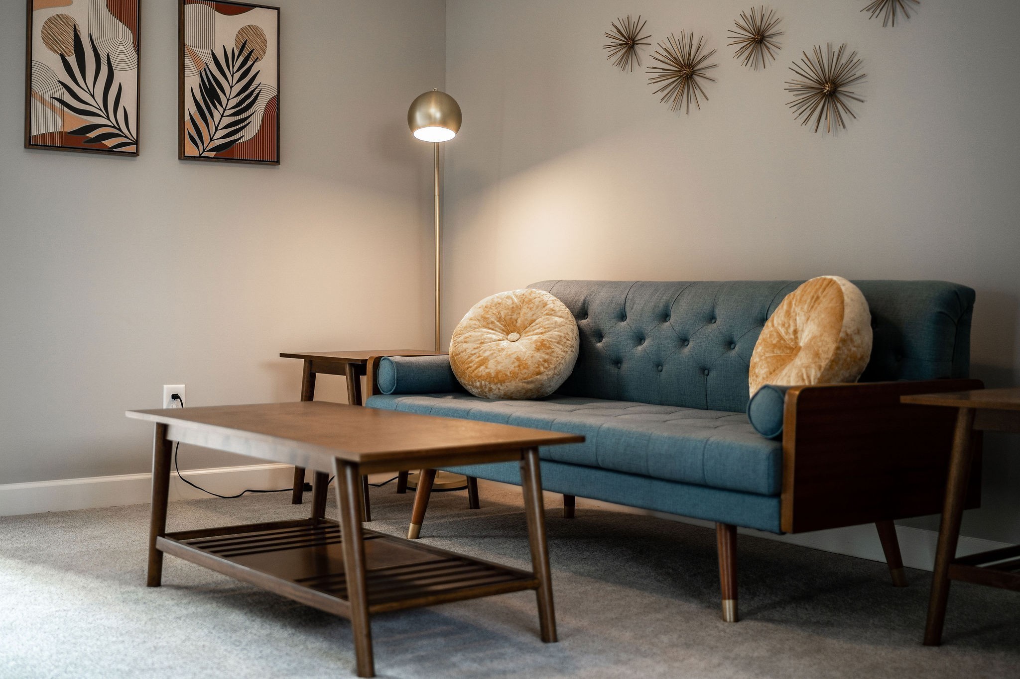 324 Evans Drive Tullahoma, TN 37388 - Photo 36 of 53 a living room with furniture and a chair