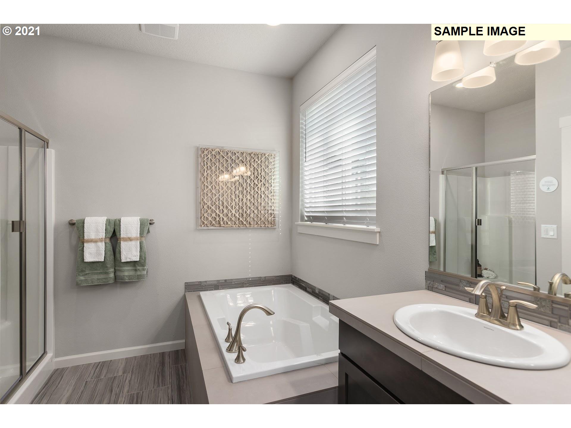 3151 Southwest 38th Loop Gresham, OR 97080 - Photo 11 of 12 Gallery Image 11