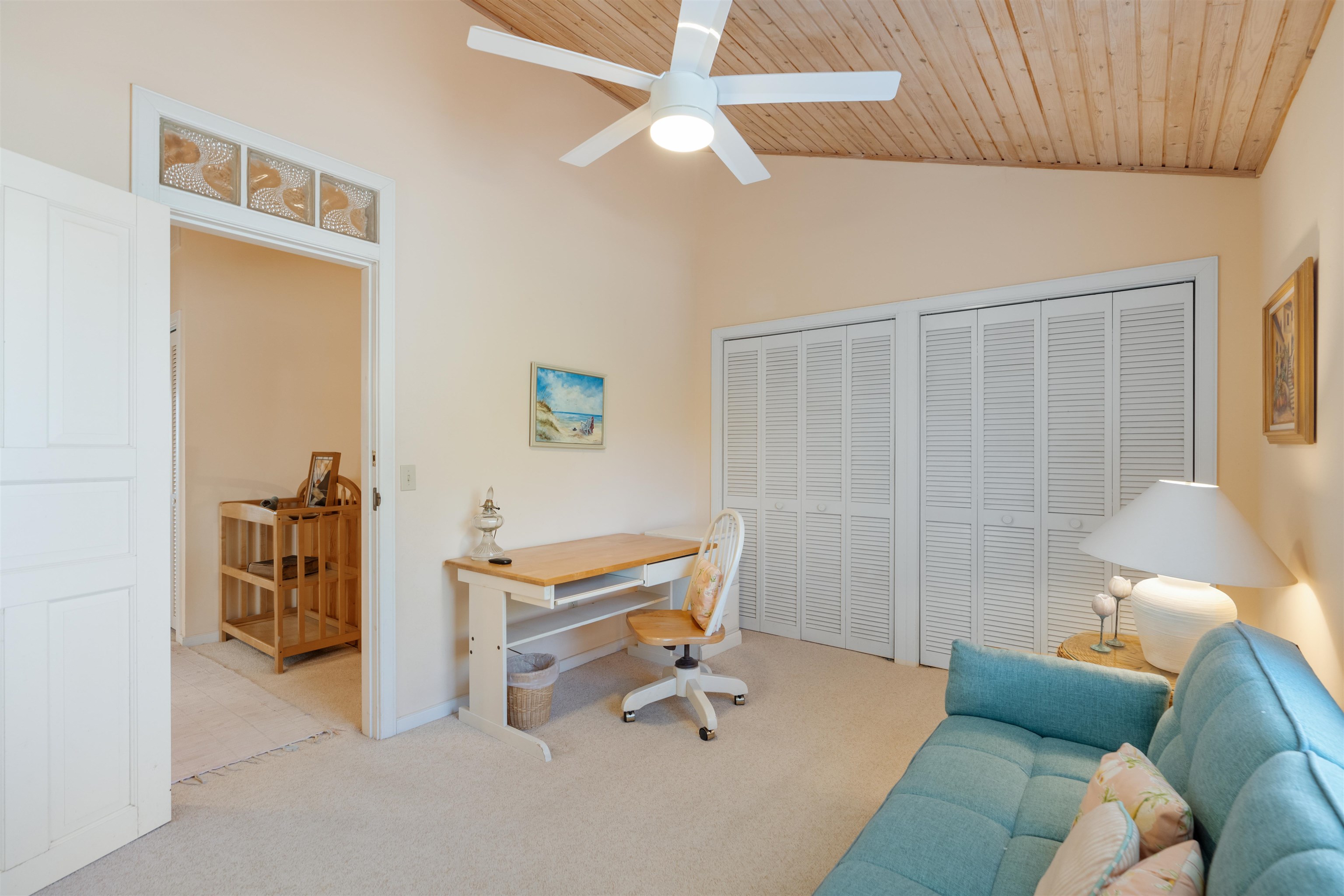 547 Carcaba Road St. Augustine, FL 32084 - Photo 22 of 42 a living room with furniture