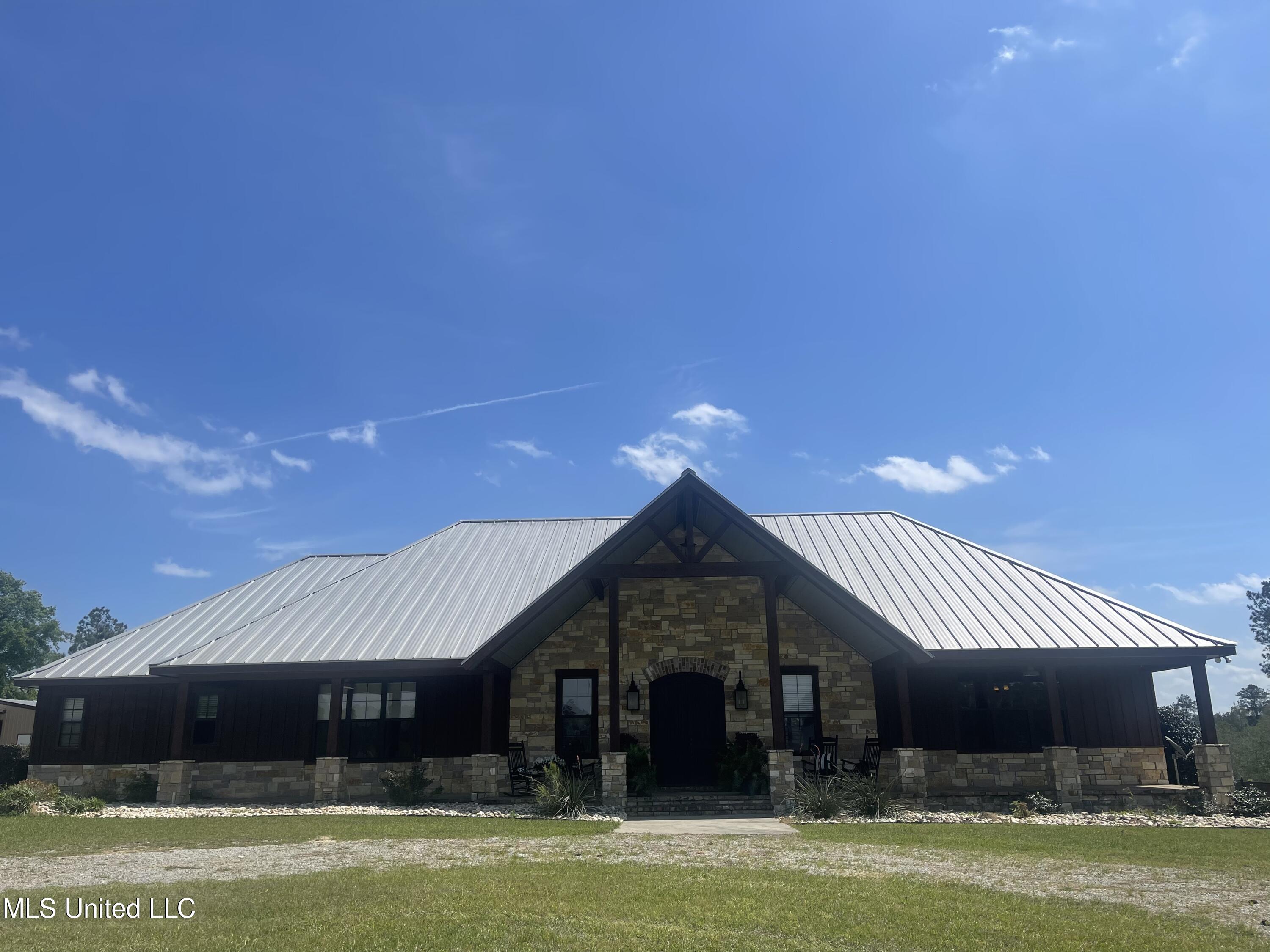 374 Pittman Road Ellisville, MS 39437 - Photo 1 of 76 B3D36D0E-660A-42F1-9F76-F36B7D2B0367