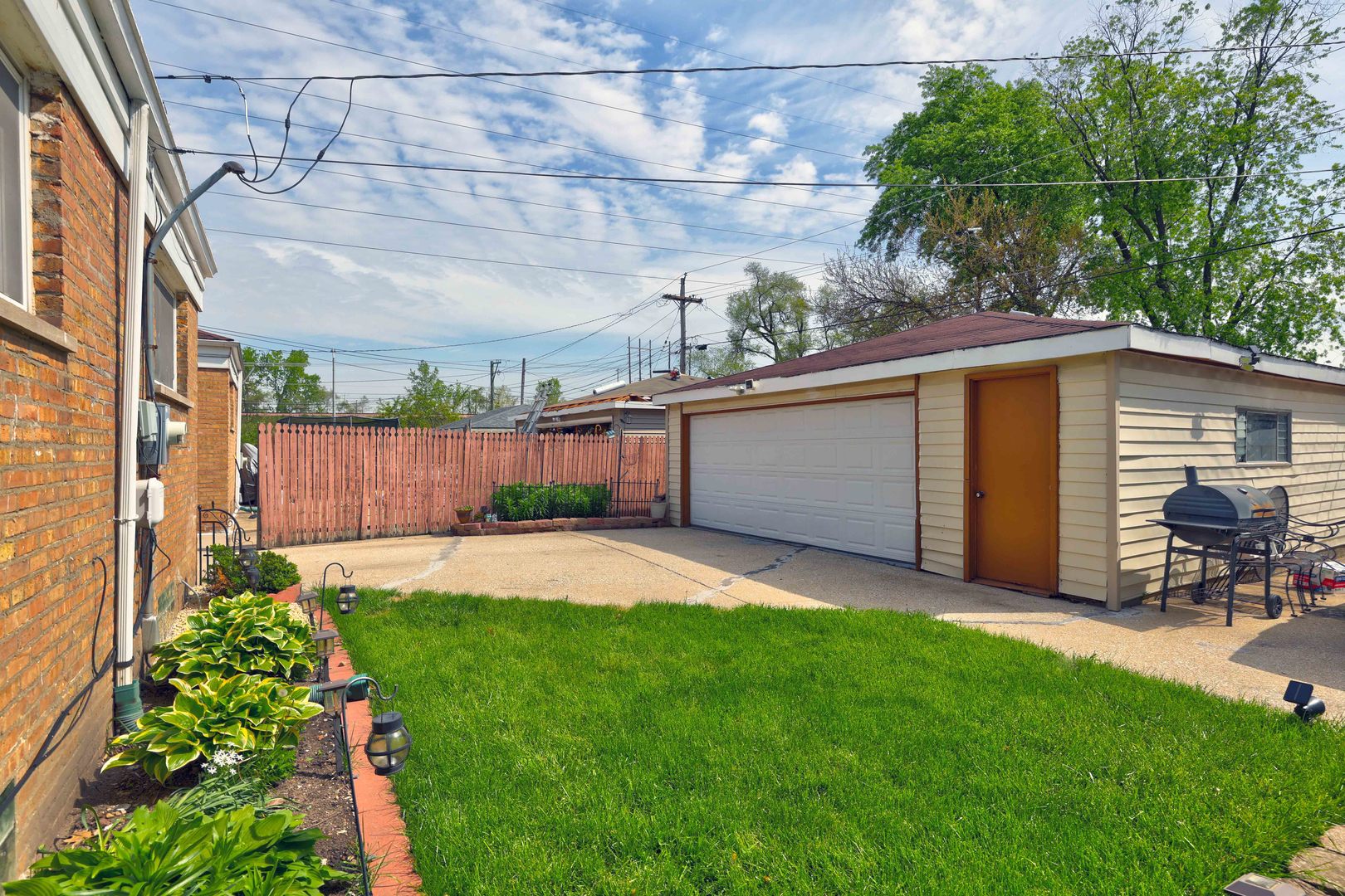 109 Rice Avenue Bellwood, IL 60104 - Photo 5 of 28