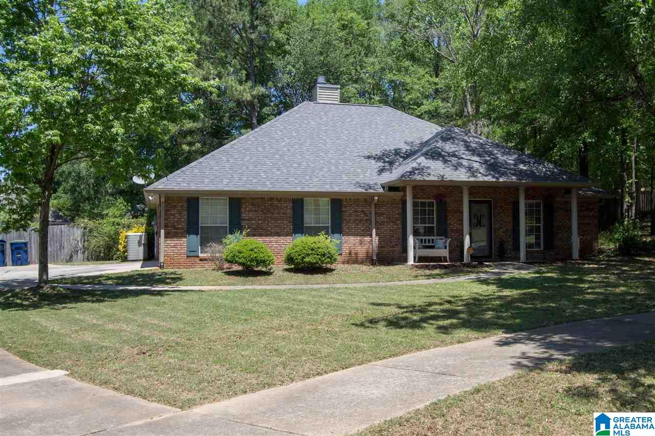 141 Horseshoe Circle Alabaster, AL 35007 - Photo 1 of 34