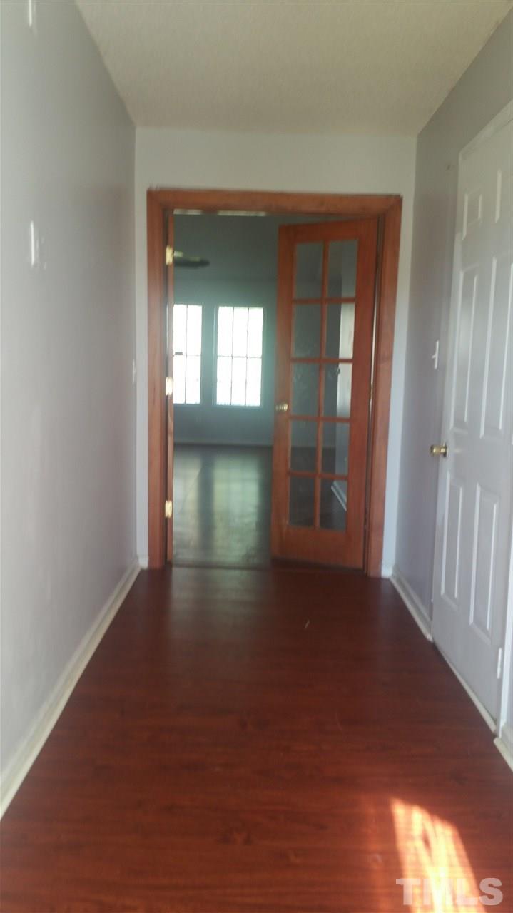 4401 Viewmont Drive Raleigh, NC 27610 - Photo 5 of 15 Gallery Image 5