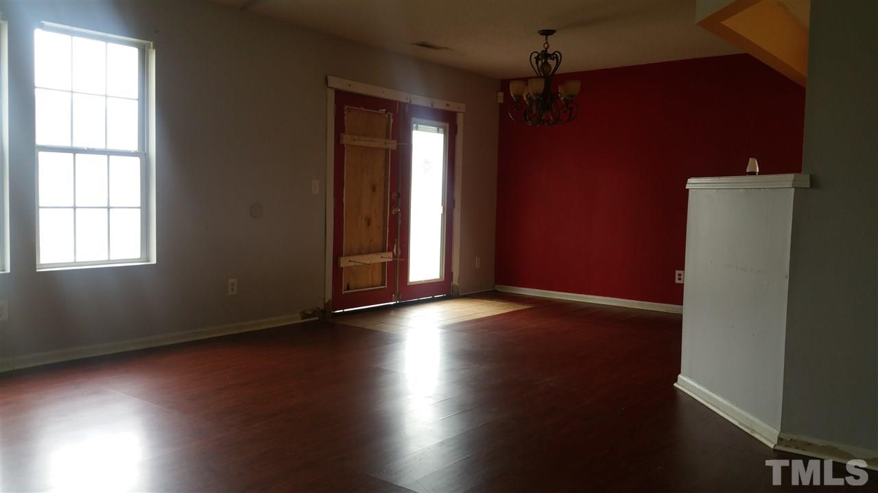 4401 Viewmont Drive Raleigh, NC 27610 - Photo 10 of 15 Gallery Image 10