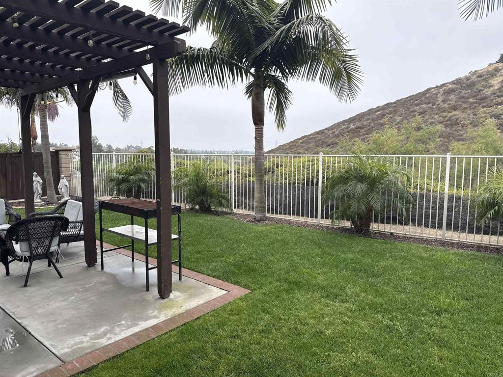 2445 Crooked Trail Road Chula Vista, CA 91914 - Photo 3 of 26