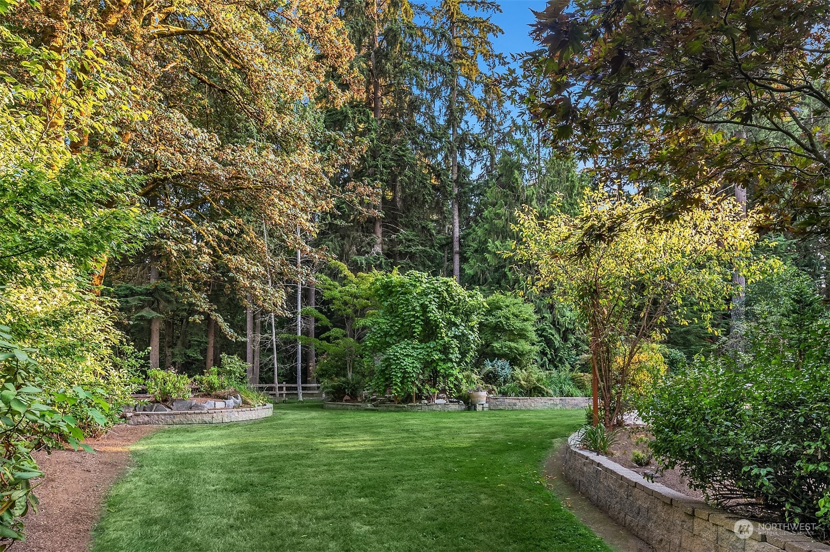 13412 Batten Road Northeast Duvall, WA 98019 - Photo 12 of 40 Gallery Image 12
