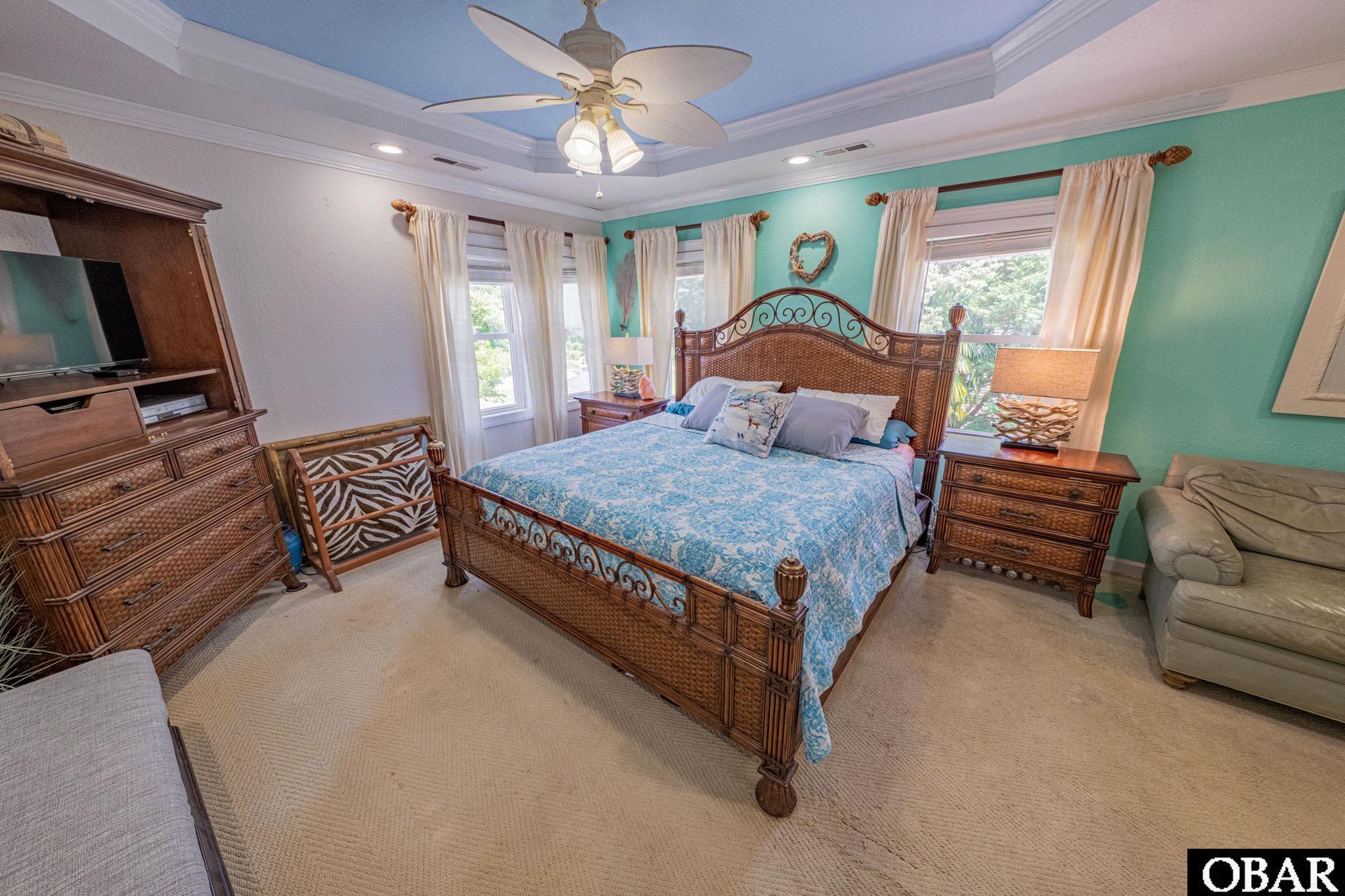 118 Neversail Way Coinjock, NC 27923 - Photo 16 of 50 Primary Bedroom