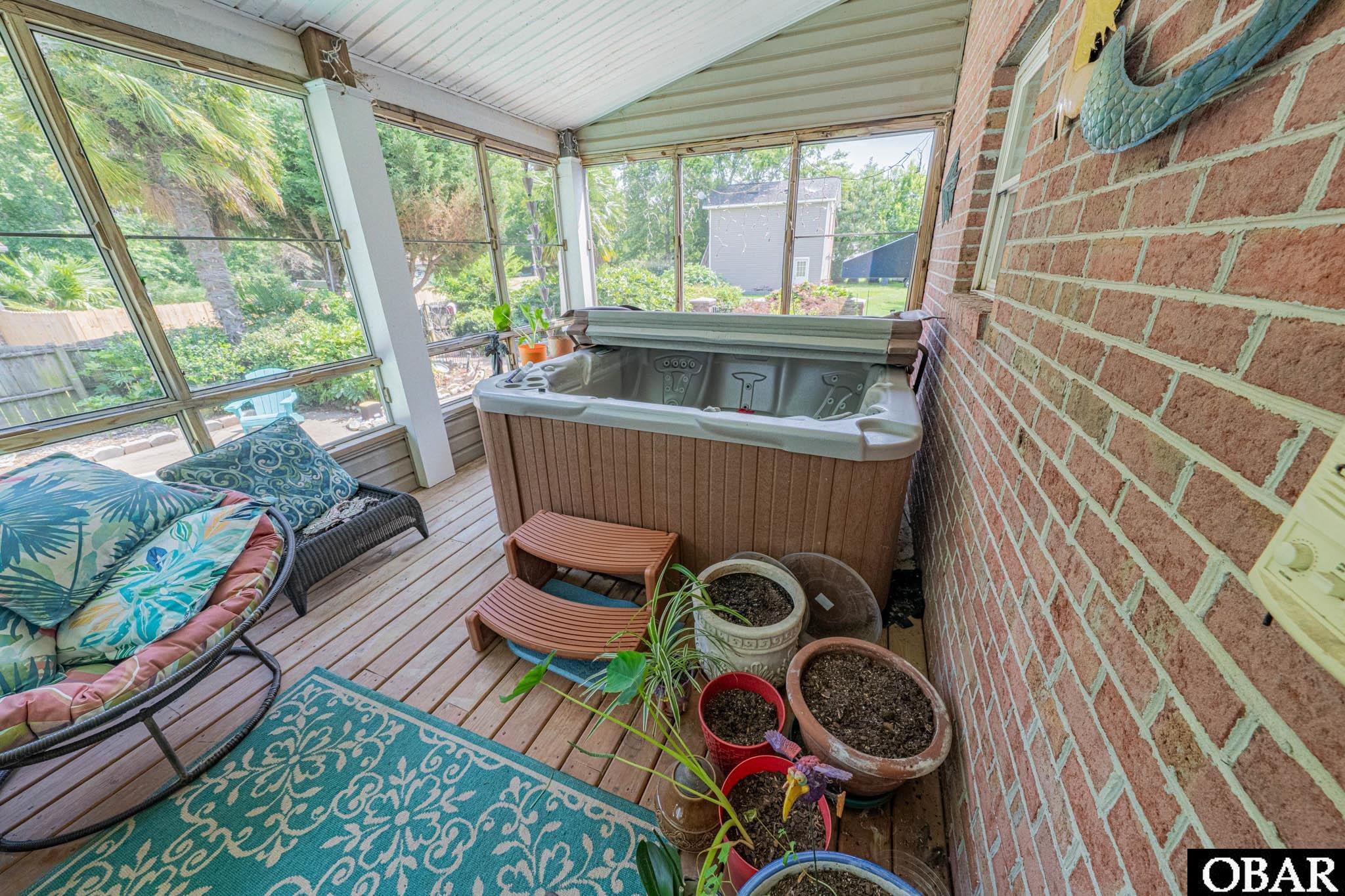 118 Neversail Way Coinjock, NC 27923 - Photo 33 of 50 Hot Tub