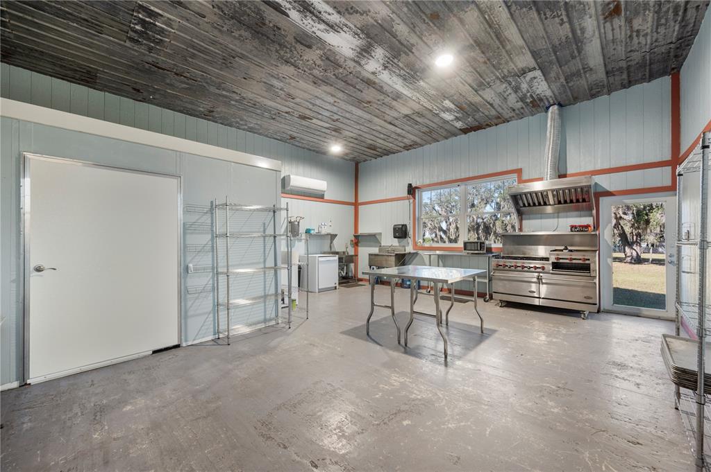 4900 J Jackson Road Fort Meade, FL 33841 - Photo 41 of 97 a view of a room with racks