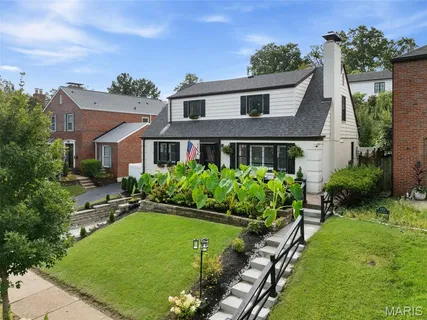 $799,900 | 7818 Lafon Place, St. Louis, MO 63130