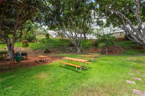 $349,000 | 1060 Kamehameha Highway, Unit 3007B, Pearl City, HI 96782