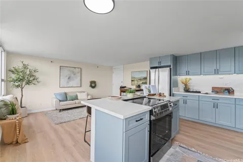 $349,000 | 1060 Kamehameha Highway, Unit 3007B, Pearl City, HI 96782