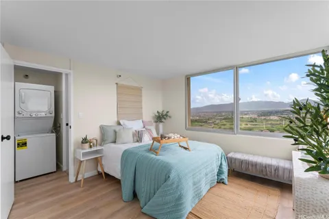 $349,000 | 1060 Kamehameha Highway, Unit 3007B, Pearl City, HI 96782