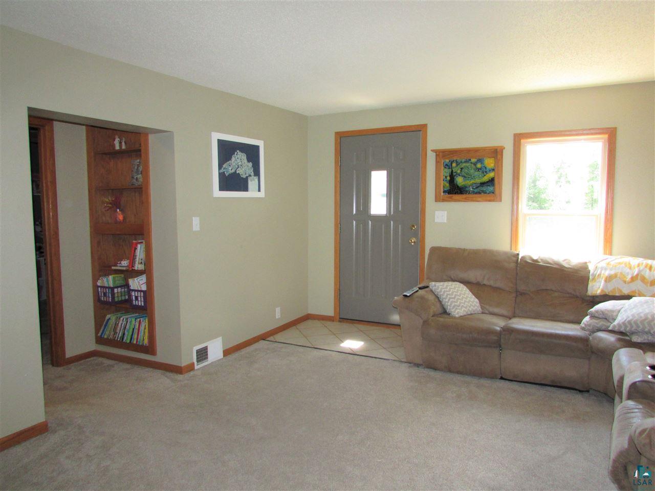 4159 Martin Road Duluth, MN 55803 - Photo 3 of 26 Entry
