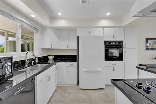 $459,000 | 3685 Vista Campana North, Oceanside, CA 92057