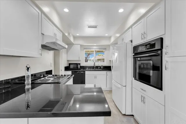 $459,000 | 3685 Vista Campana North, Oceanside, CA 92057