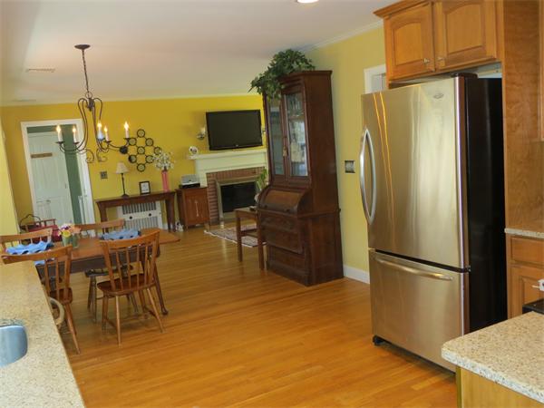 348 Old Lancaster Road Sudbury, MA 01776 - Photo 7 of 18 Gallery Image 7