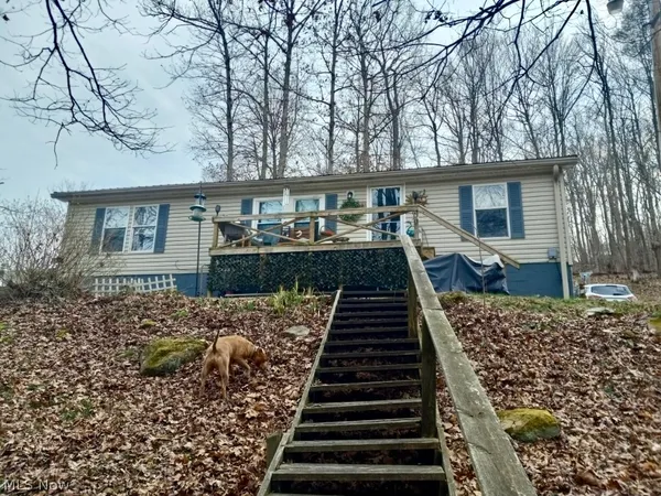 $154,000 | 2742 Laurel Creek Road, Parkersburg, WV 26104