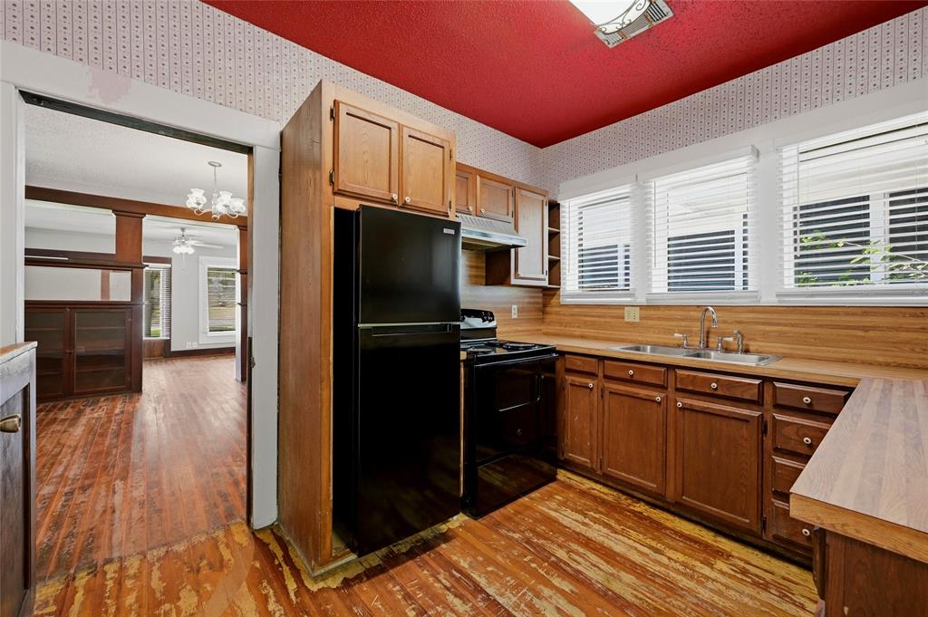 529 East Woodard Street Denison, TX 75021 - Photo 17 of 29