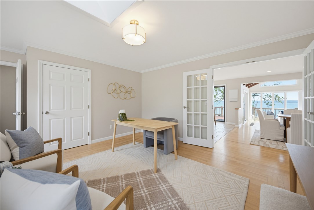 54 Oliver Hazard Perry Road Portsmouth, RI 02871 - Photo 11 of 28