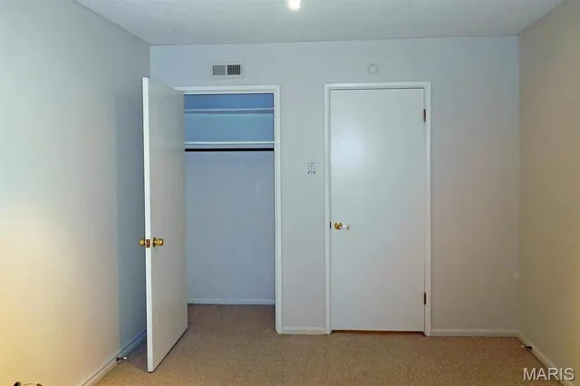 $99,000 | 4355 Maryland Avenue, Unit 422, St. Louis, MO 63108