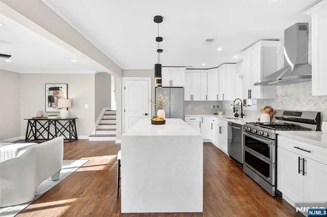 $1,050,000 | 39 Andrew Avenue, Oakland, NJ 07436