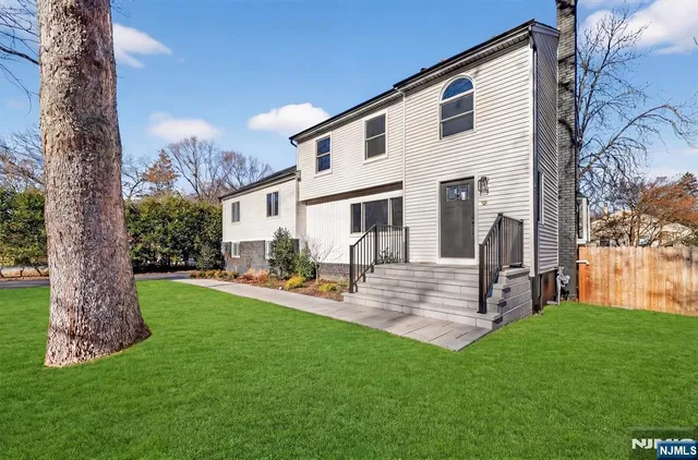 $1,050,000 | 39 Andrew Avenue, Oakland, NJ 07436
