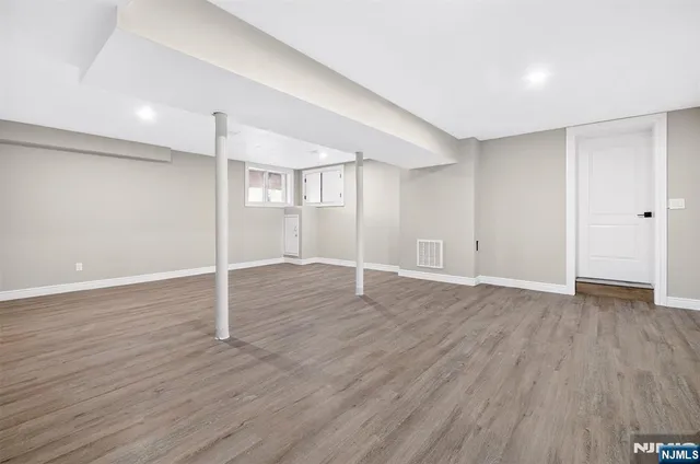 $1,050,000 | 39 Andrew Avenue, Oakland, NJ 07436