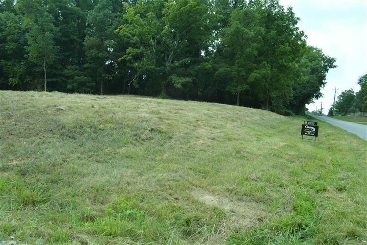 7201 West Goeller Road Columbus, IN 47201 - Photo 2 of 2 Gallery Image 2