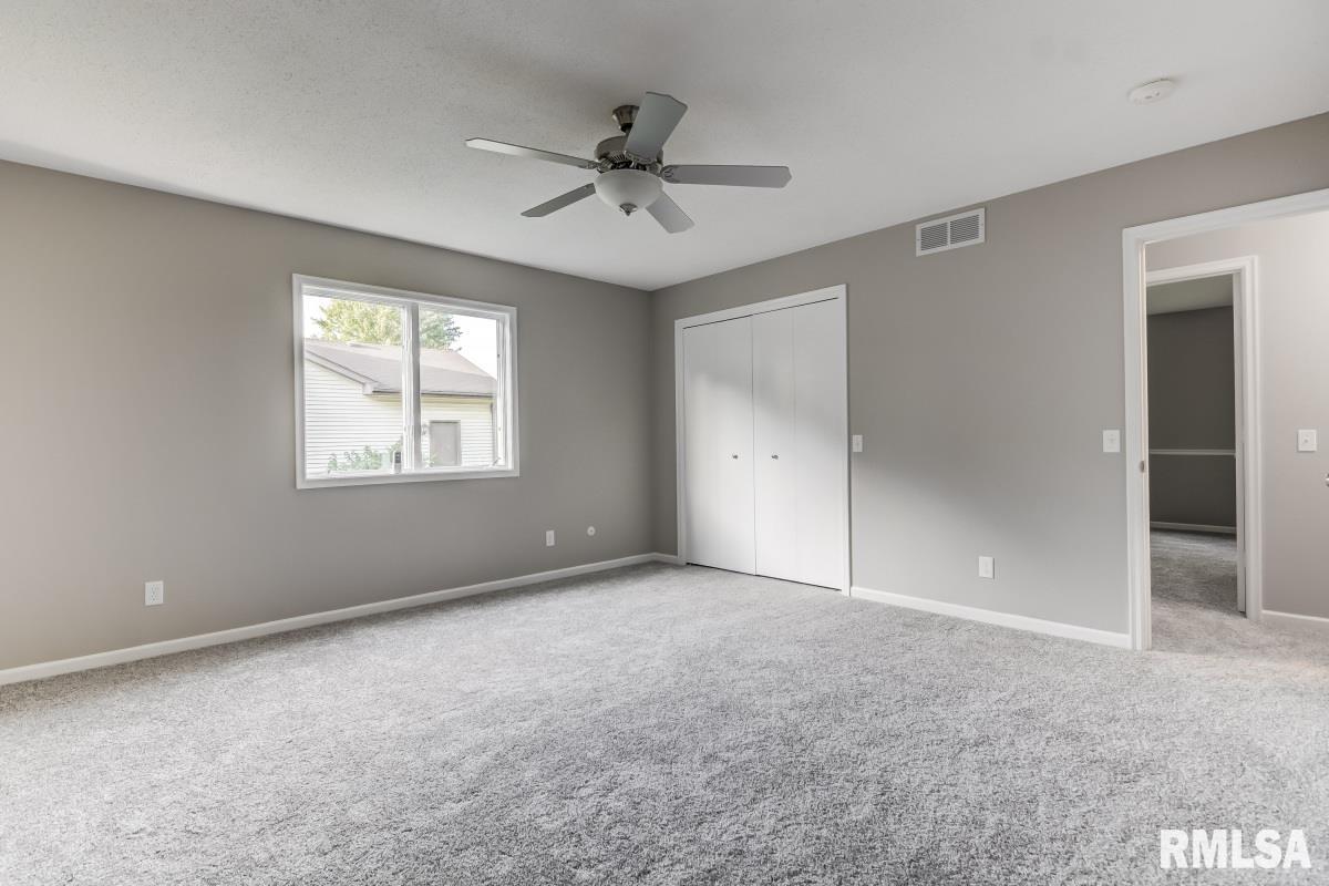 8041 Hunt Road Springfield, IL 62712 - Photo 20 of 34