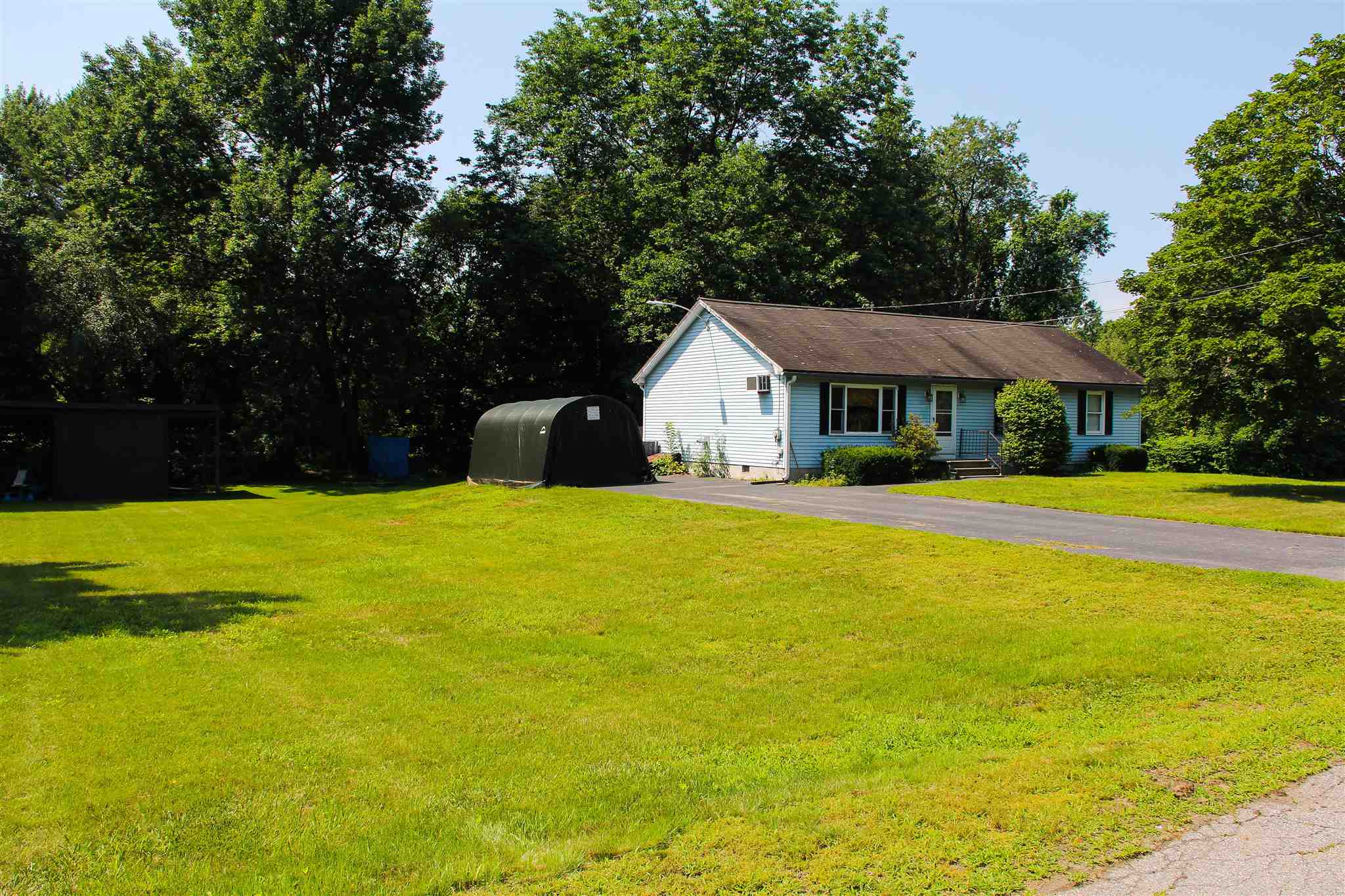 63 George Street Keene, NH 03431 - Photo 13 of 40