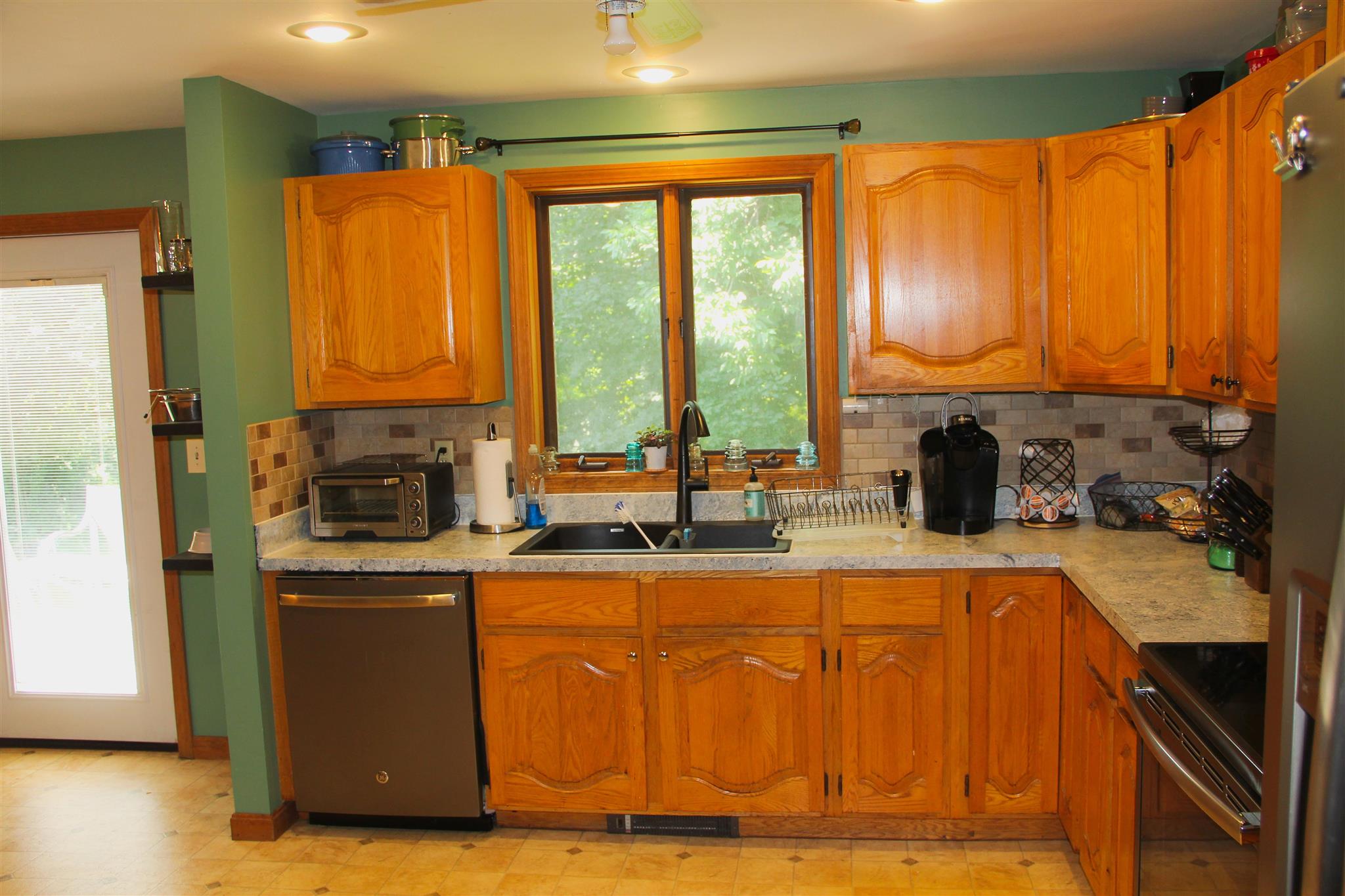 63 George Street Keene, NH 03431 - Photo 26 of 40