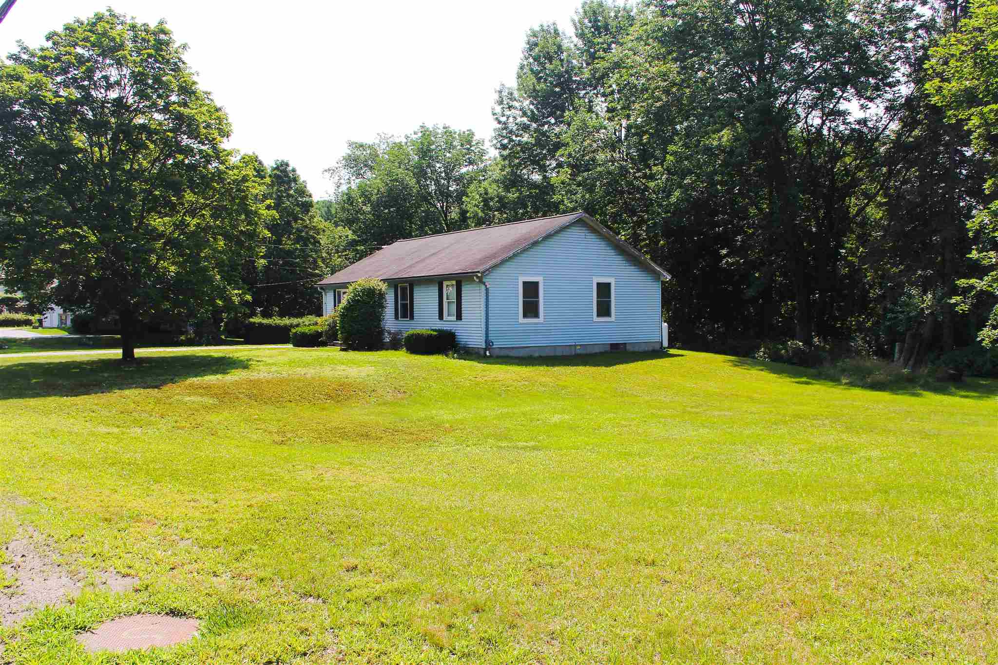 63 George Street Keene, NH 03431 - Photo 4 of 40