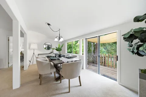 $1,498,000 | 2701 Rio Lindo Avenue, Healdsburg, CA 95448