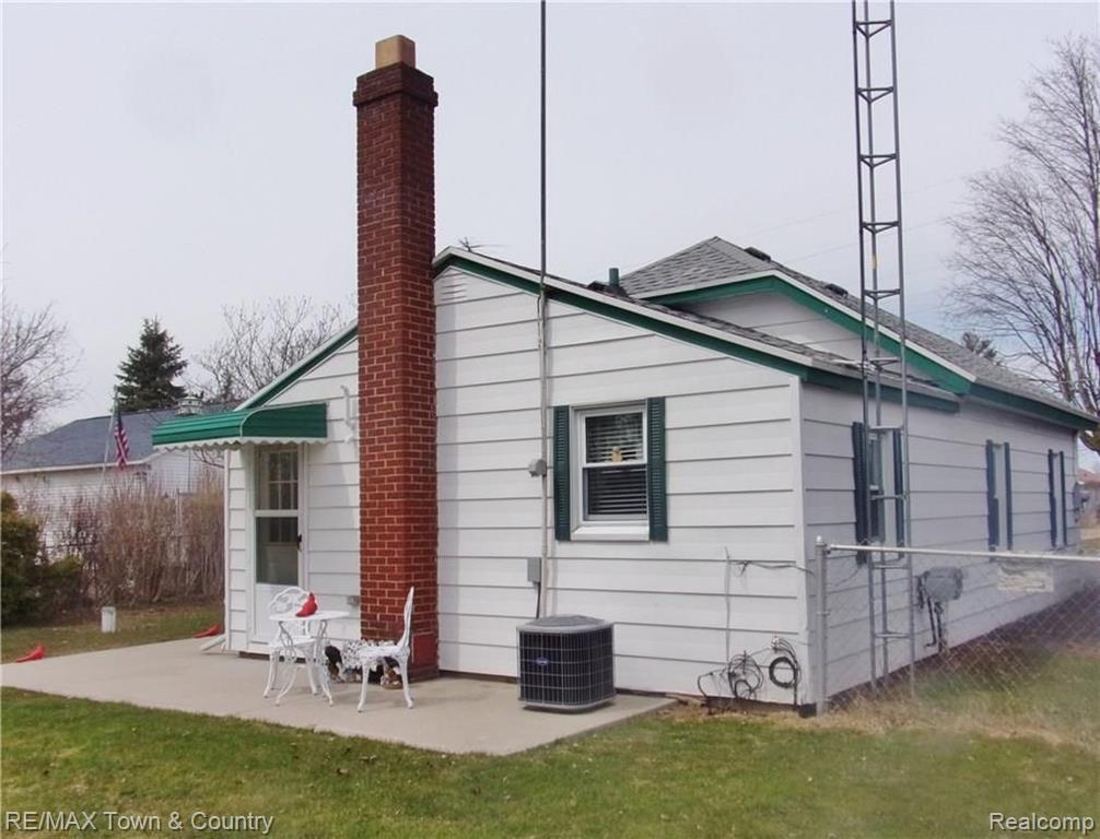 1160 East Frances Road Mount Morris, MI 48458 - Photo 24 of 27