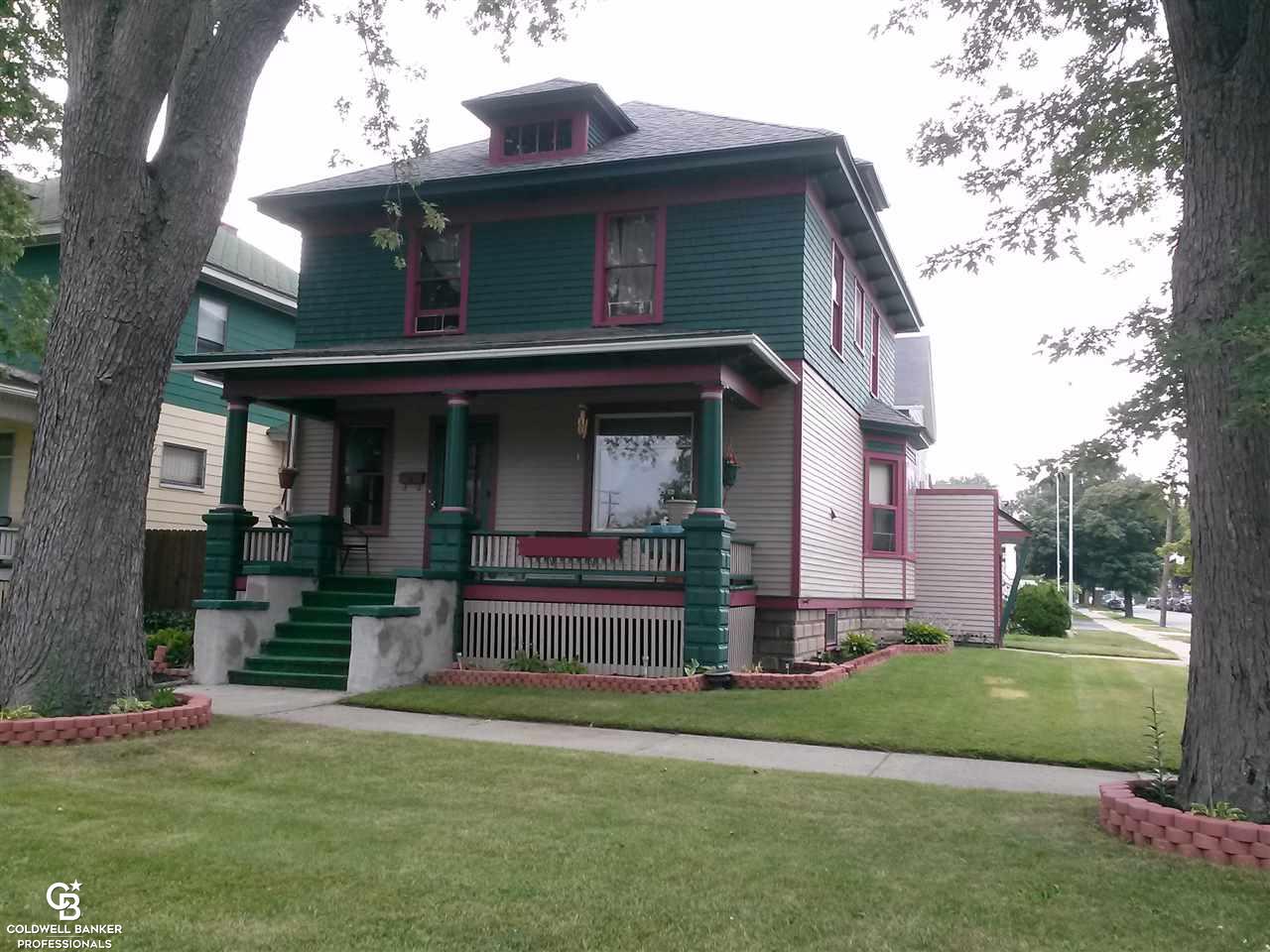 628 Court Port Port Huron, MI 48060 - Photo 2 of 24