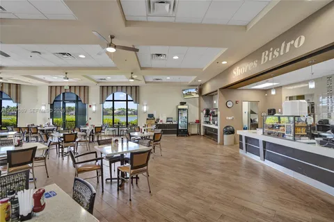 $550,000 | 8257 La Jolla Vista Lane, Lake Worth, FL 33467