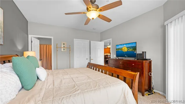 $274,900 | 166 Oak Harbor Drive, Unit 2B, Camdenton, MO 65020