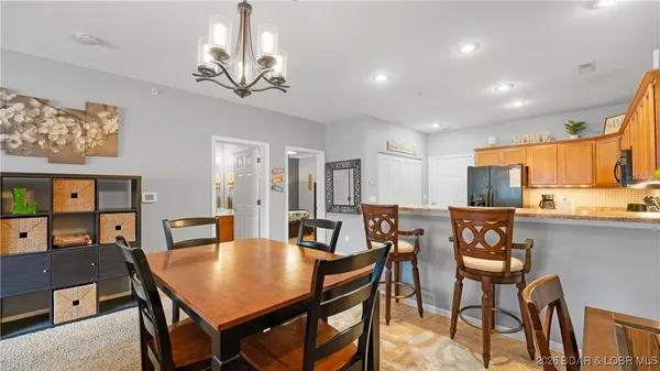 $274,900 | 166 Oak Harbor Drive, Unit 2B, Camdenton, MO 65020