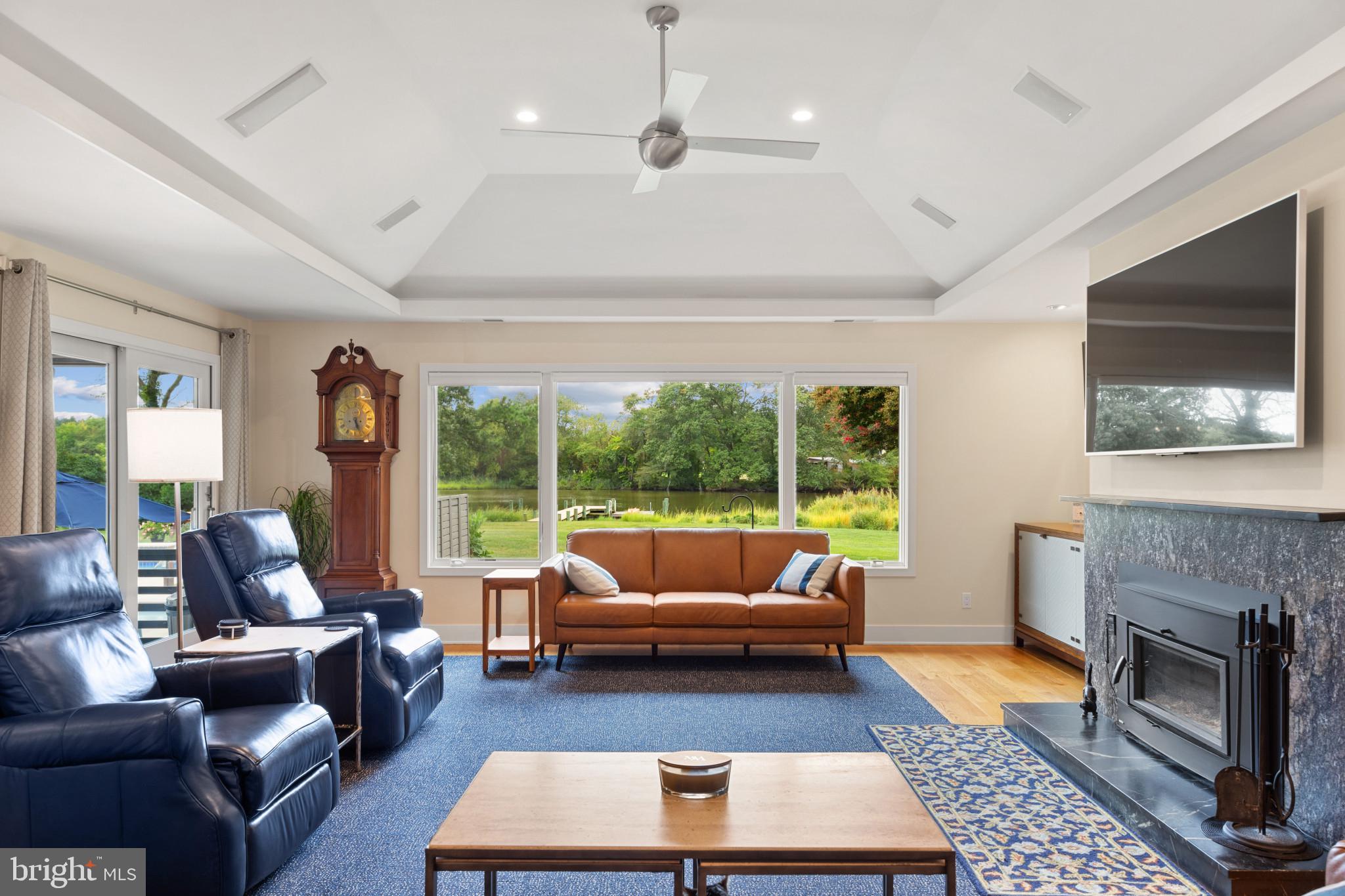 8645 Northbend Circle Easton, MD 21601 - Photo 16 of 70 Great room with tray ceiling