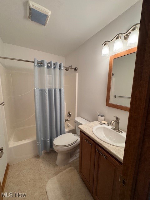 38332 Beachview Road Willoughby, OH 44094 - Photo 25 of 42 Full bath featuring shower / tub combo with vanity