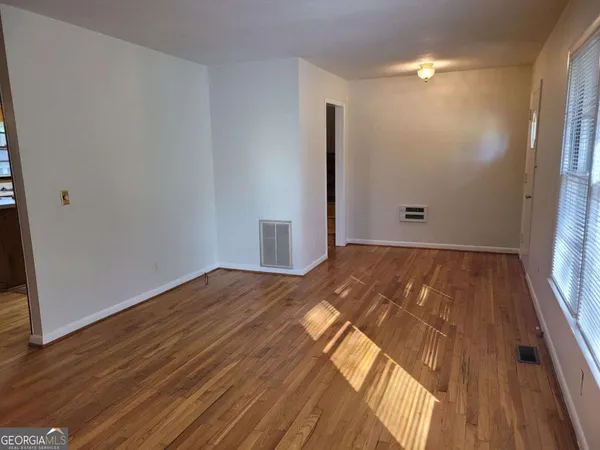 $2,100 | 1204 Jefferson Highway, Winder, GA 30680