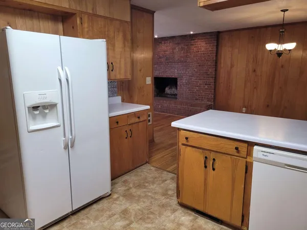 $2,100 | 1204 Jefferson Highway, Winder, GA 30680