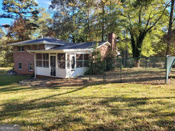 $2,100 | 1204 Jefferson Highway, Winder, GA 30680