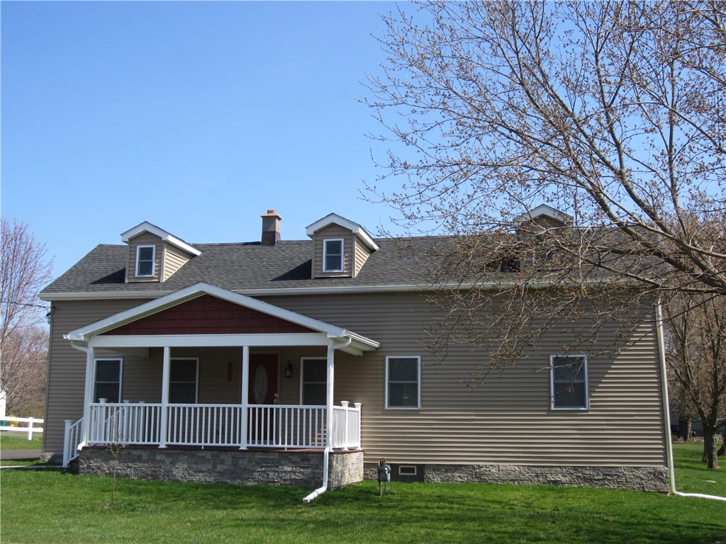 8601 South Lake Road Pembroke, NY 14036 - Photo 1 of 1